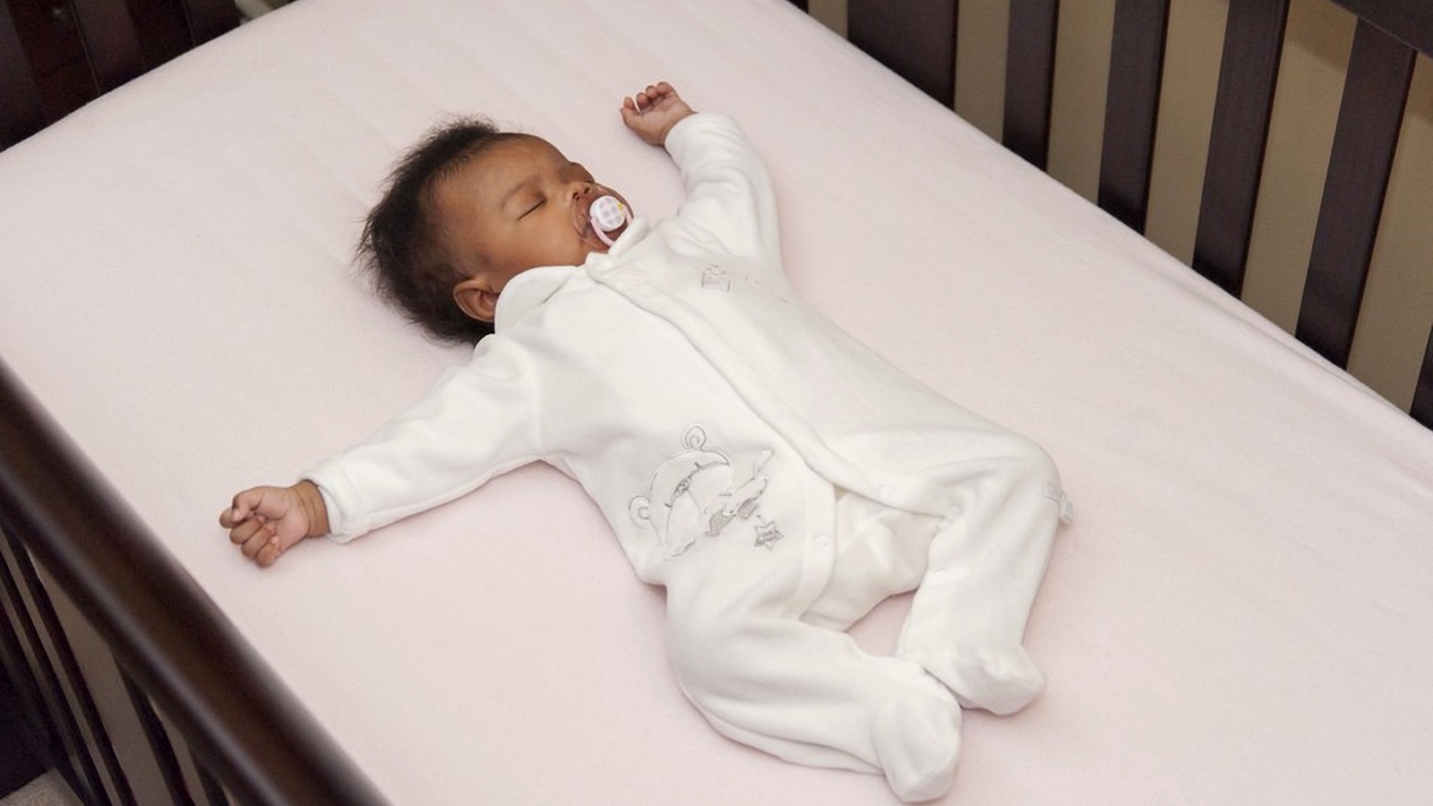 How to Choose a Crib Mattress: Firmness, Fit, and Certifications to Check