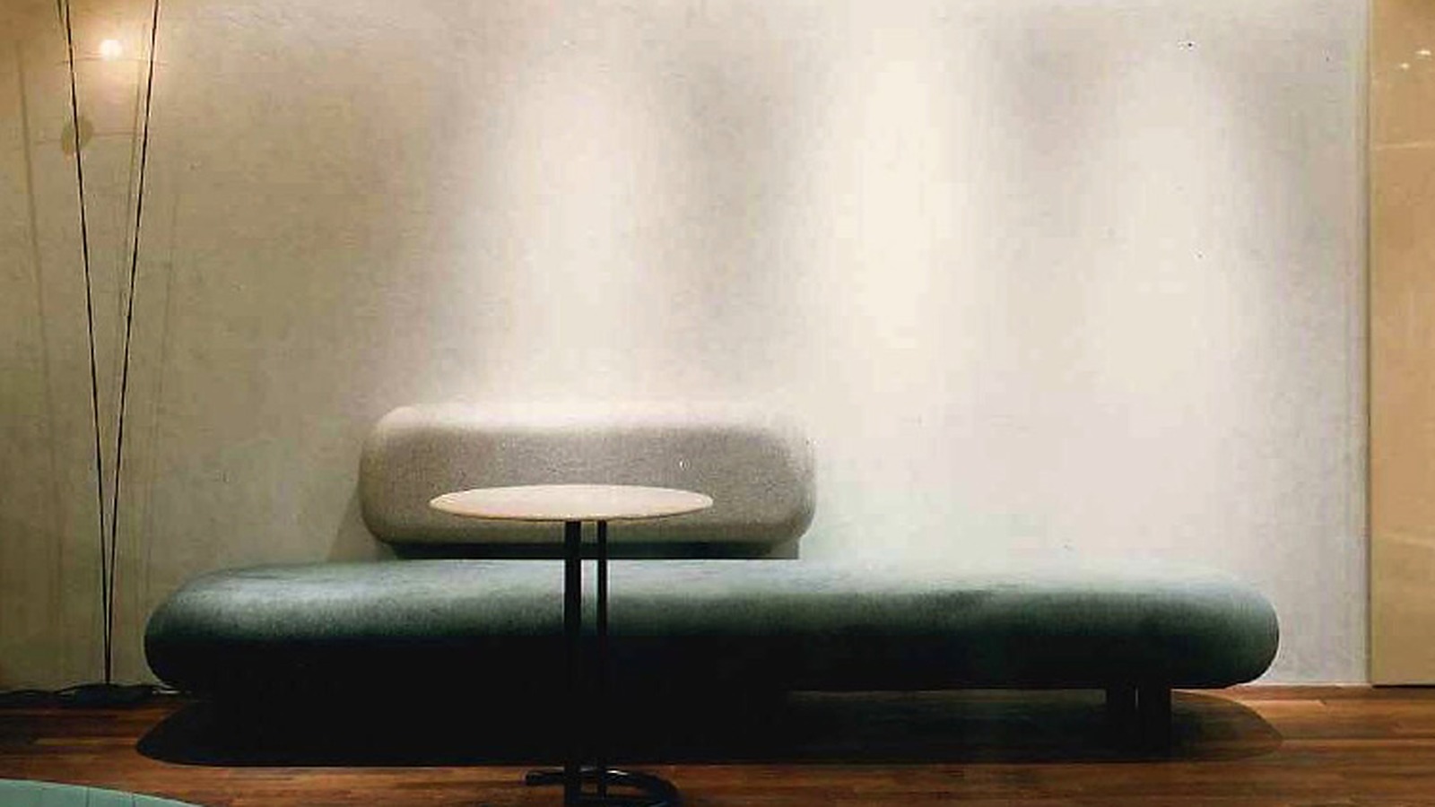 What Size Side Table Works in a Small Living Room?